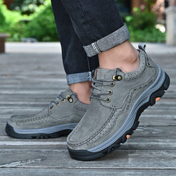 Men's Outdoor Cowhide Thick Bottom Top Layer Cowhide Hiking Shoes